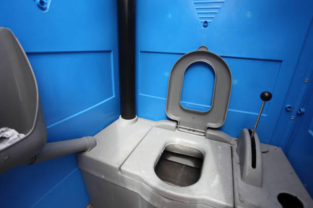 Portable Toilet Options We Offer in Spooner, WI